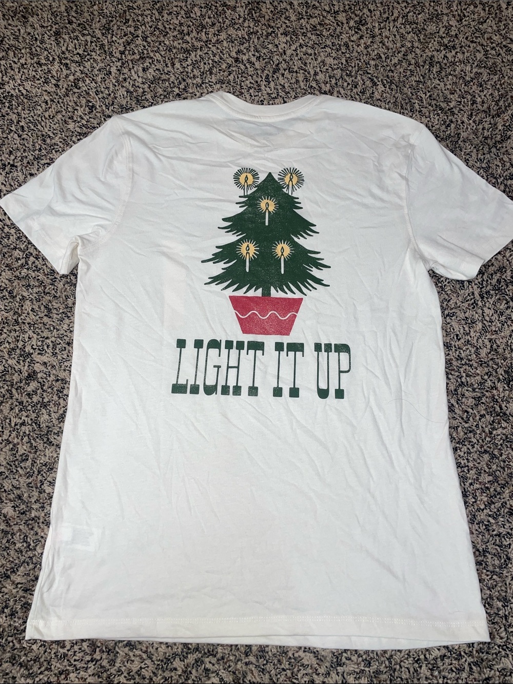 Goodfellow & Co. Festive Graphic Tee with Pine Tree Motif S NWOT